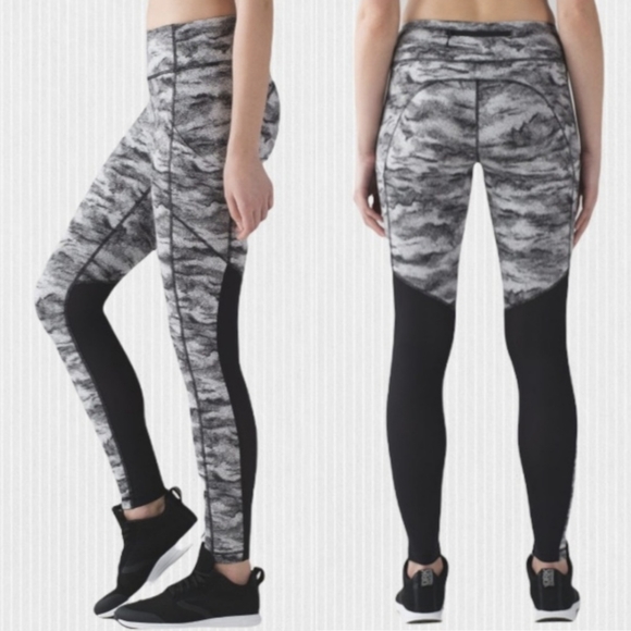 lululemon athletica Pants - Lululemon Leggings Speed Tight Power Luxtreme Womens 2 Black White Full Length